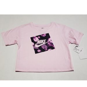 NWT Nike Girls Cropped T-Shirt